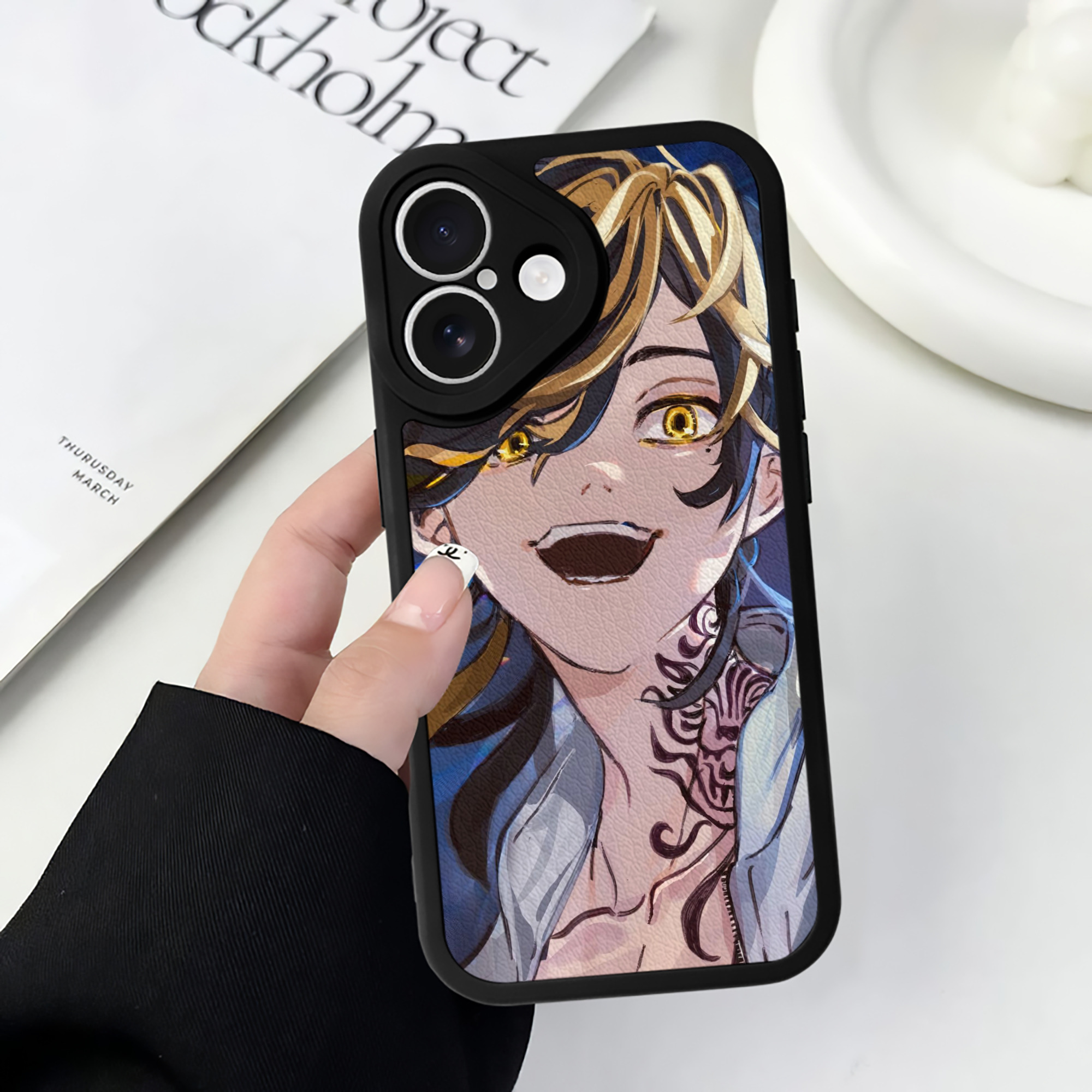 （画像用） 東京リベンジャーズ Tokyo Revengers 【iPhone 16シリーズ対応】シリコンスマホケース（レザー調） 材質：シリコン